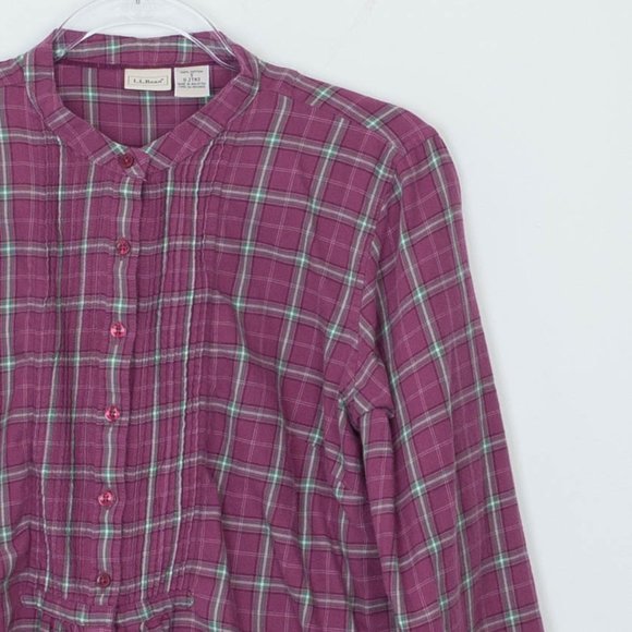 LL Bean Smocked Button Down Plaid Shirt Women's Size Small - Picture 2 of 7
